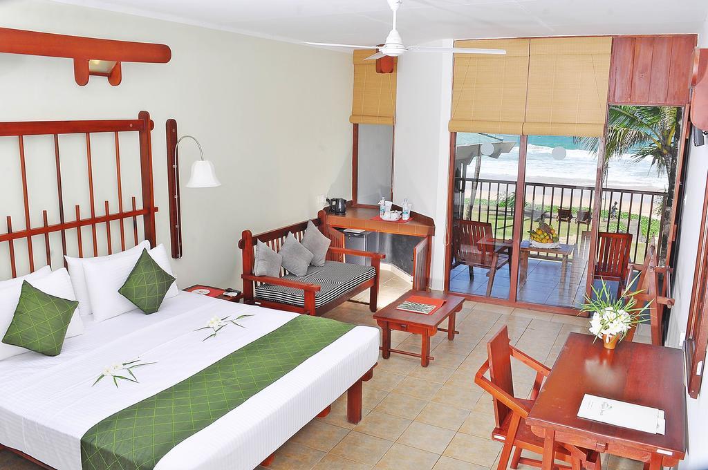 Koggala Beach Hotel Exteriör bild