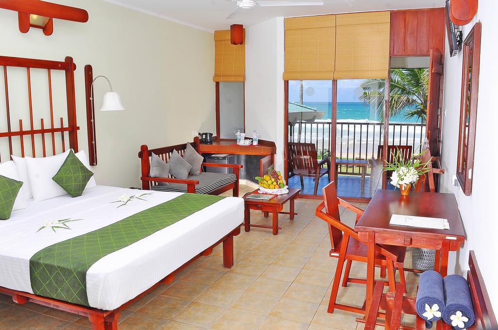 Koggala Beach Hotel Exteriör bild