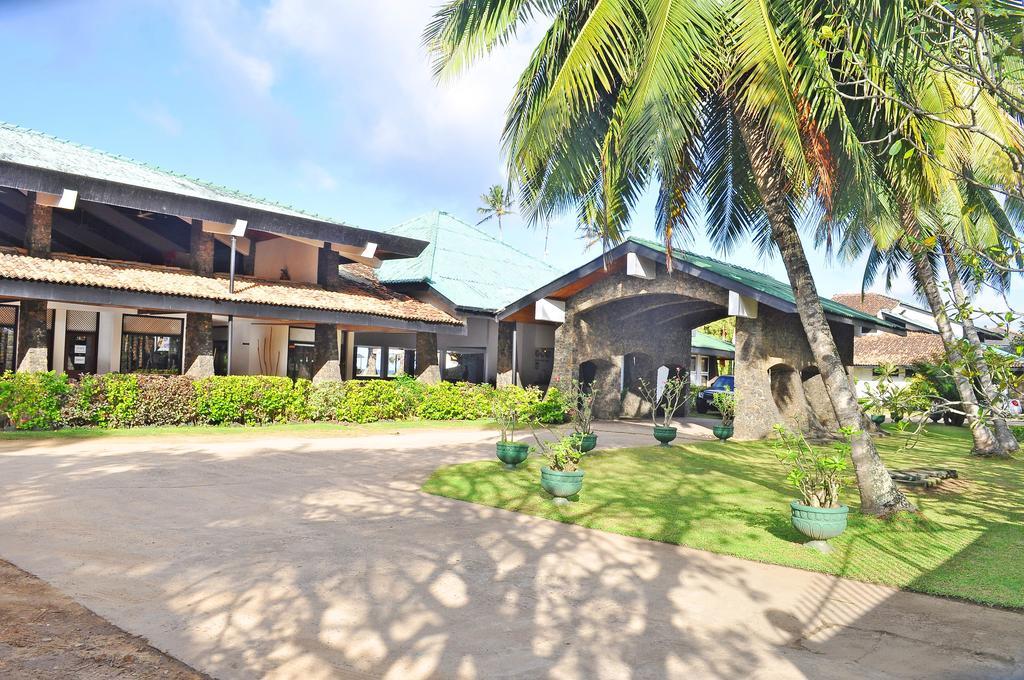 Koggala Beach Hotel Exteriör bild