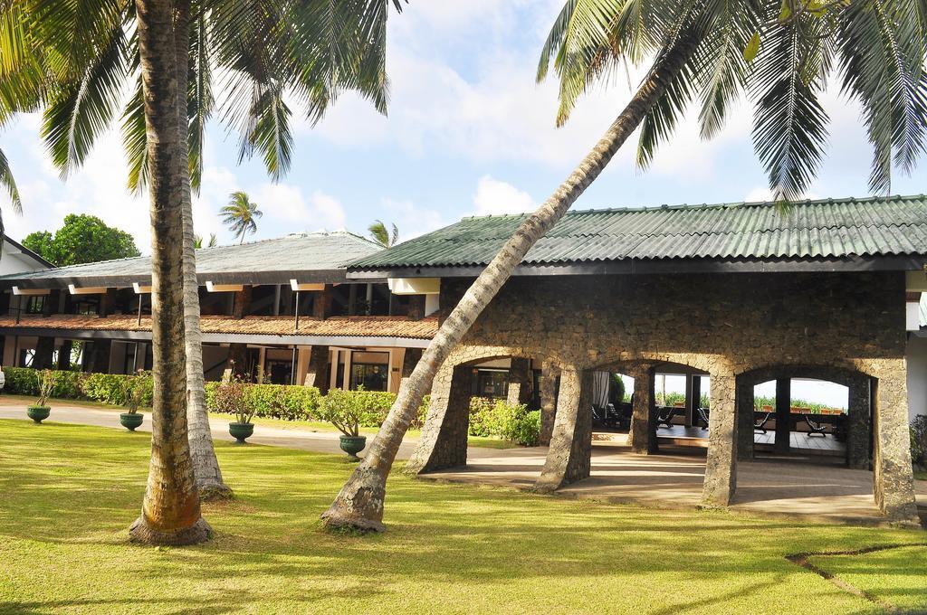 Koggala Beach Hotel Exteriör bild