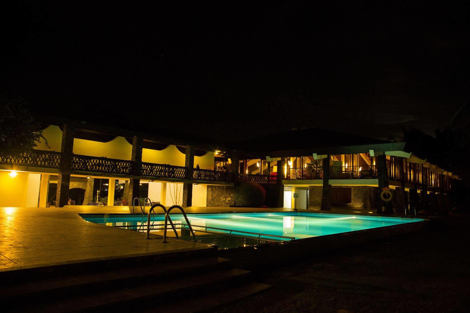 Koggala Beach Hotel Exteriör bild